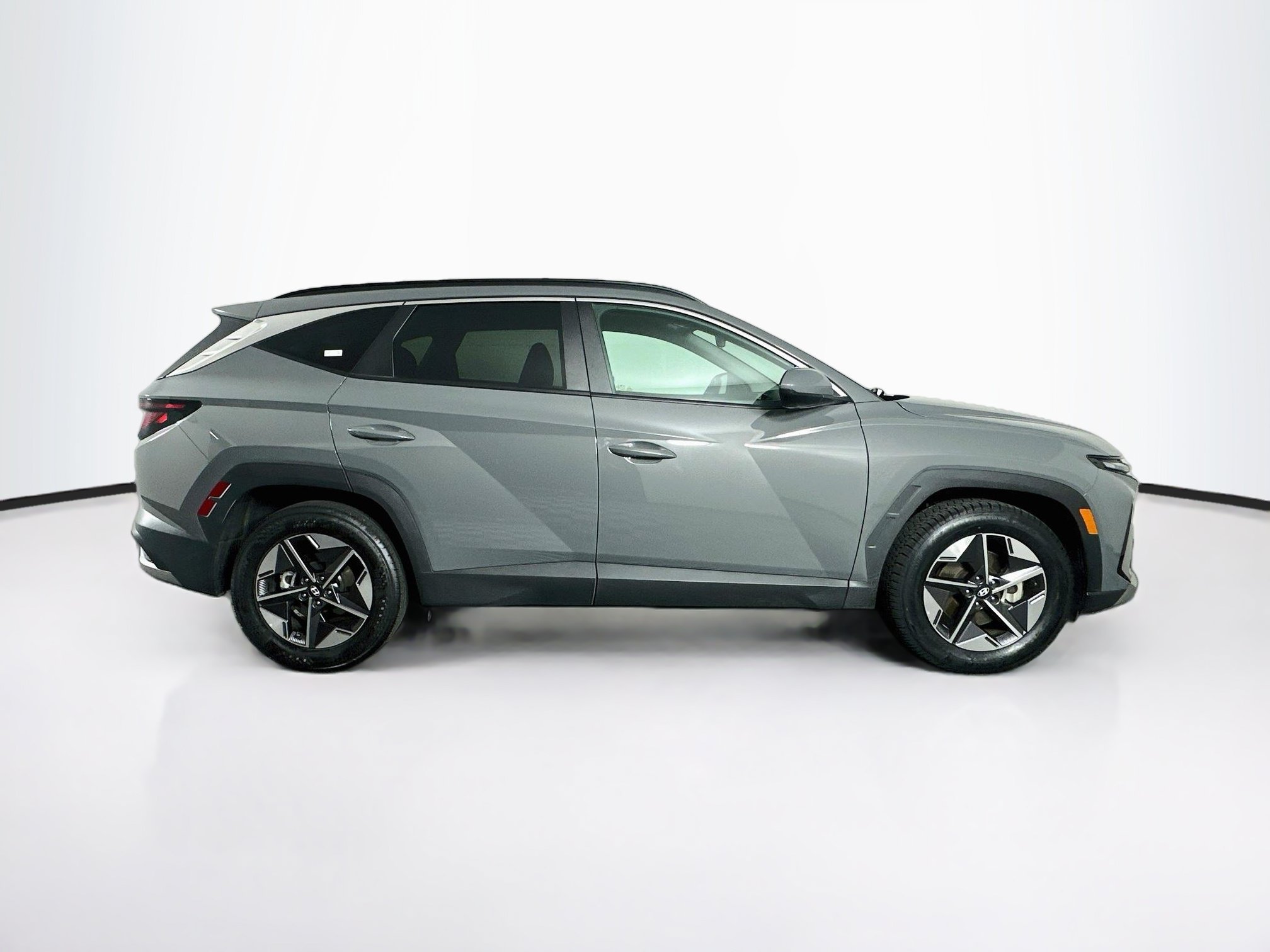 Used 2025 Hyundai Tucson SEL FWD image 10