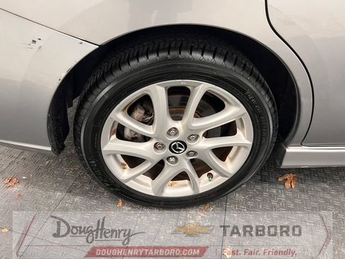 Used 2014 MAZDA MAZDA5 Touring FWD image 18