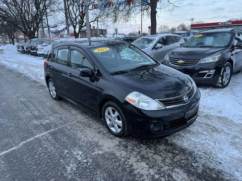 Used 2012 Nissan Versa 1.8 SL 4dr Hatchback image 1