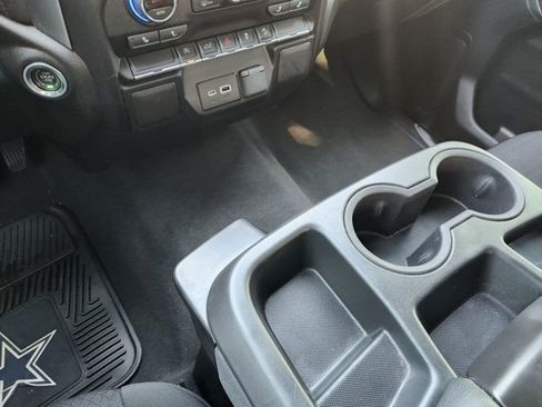 Used 2022 Chevrolet Silverado 1500 LT w/ Z71 Off-Road Package image 24