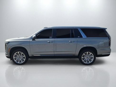 Used 2025 Cadillac Escalade ESV Premium Luxury w/ Touring Package RWD image 8