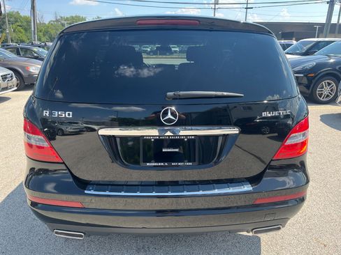 Used 2011 Mercedes-Benz R 350 BlueTEC 4MATIC image 4