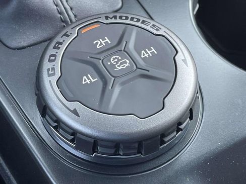 New 2026 Ford Bronco Outer Banks AWD/4WD image 22