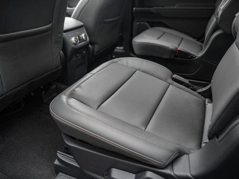 New 2026 Ford Explorer Active w/ Active Comfort Package image 45