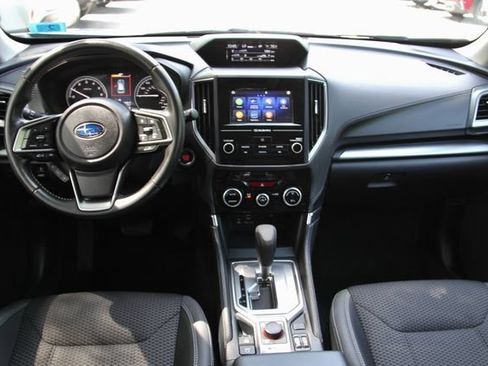 Certified 2024 Subaru Forester Premium AWD/4WD image 35