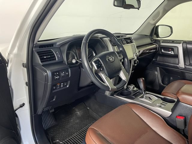 Used 2023 Toyota 4Runner Limited AWD/4WD image 3