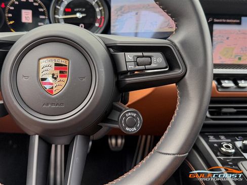 Used 2024 Porsche 911 GT3 RWD image 31