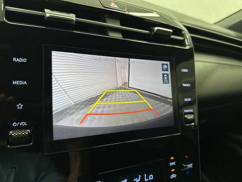Used 2024 Hyundai Santa Cruz SEL FWD image 25