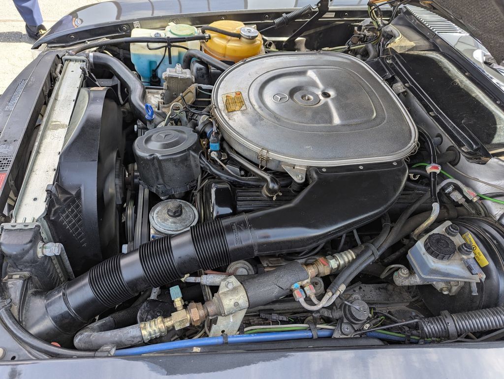 Used 1987 Mercedes-Benz 560 SL image 43