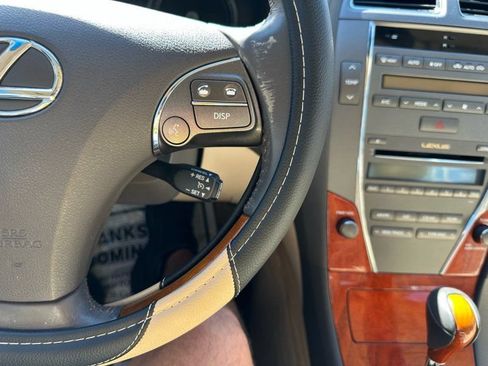Used 2010 Lexus ES 350 FWD image 16