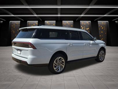 New 2026 Lincoln Navigator L Premier