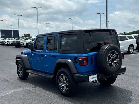 Used 2022 Jeep Wrangler Unlimited Sport AWD/4WD image 5