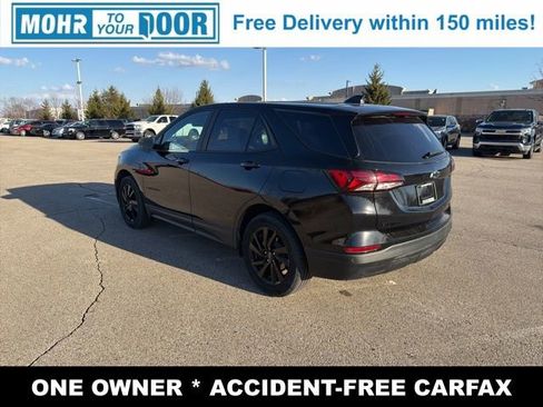 Used 2023 Chevrolet Equinox LS w/ LS Convenience Package image 3