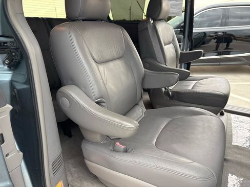Used 2006 Toyota Sienna AWD image 43
