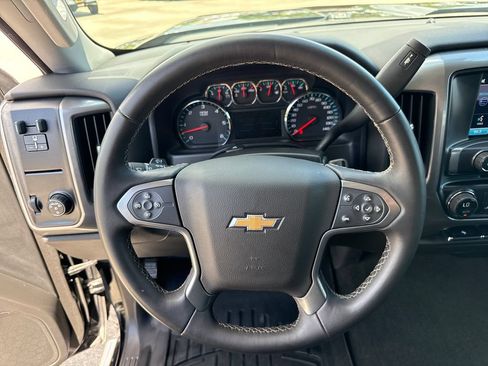 Used 2015 Chevrolet Silverado 2500 LT w/ LT Convenience Package RWD image 15