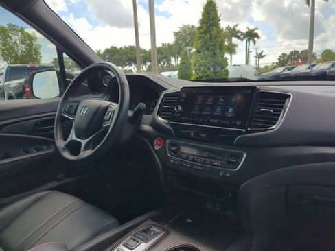 Used 2025 Honda Ridgeline TrailSport image 27