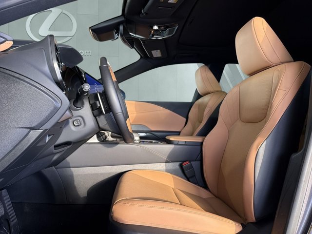 Certified 2025 Lexus RX 350 Premium w/ Accessory Package (Z1) FWD image 7