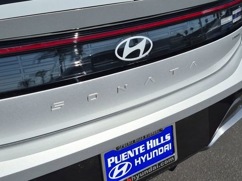 New 2026 Hyundai Sonata SEL FWD image 10