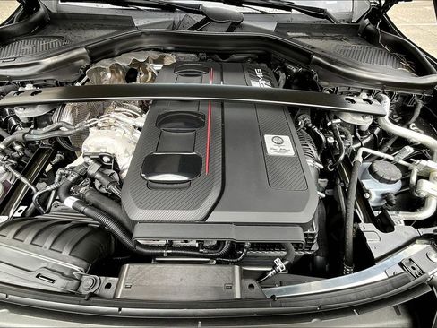 New 2025 Mercedes-Benz GLC 63 AMG S image 11