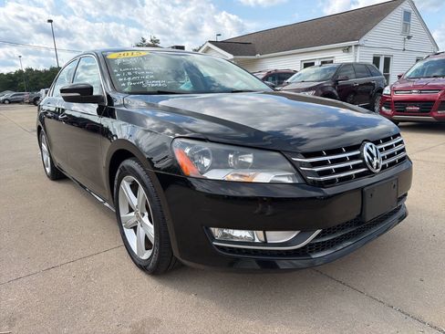 Used 2015 Volkswagen Passat 1.8T S FWD image 2