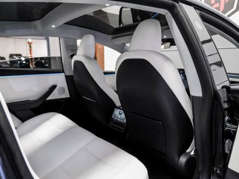 Used 2024 Tesla Model 3 Standard Range RWD image 35