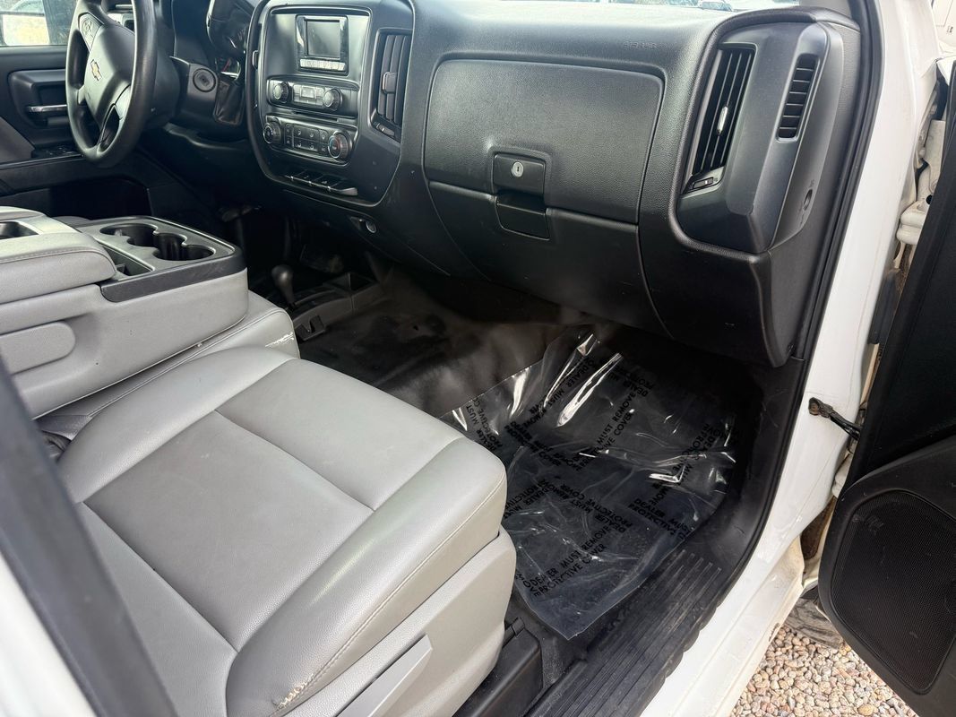 Used 2015 Chevrolet Silverado 2500 W/T AWD/4WD image 13