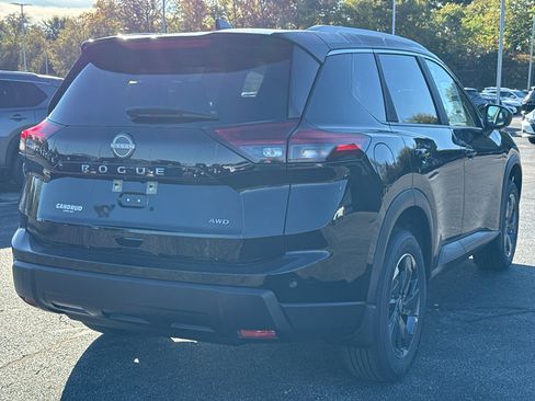 New 2026 Nissan Rogue SV w/ SV Premium Package image 5