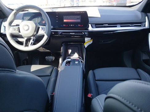 New 2026 BMW X1 xDrive28i w/ Technology Package AWD/4WD image 13