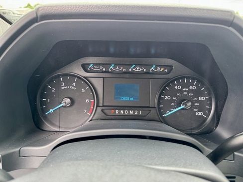 Used 2022 Ford F250 XL w/ Power Equipment Group AWD/4WD image 13
