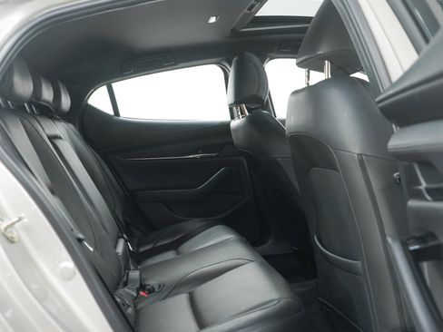 Used 2022 MAZDA MAZDA3 s image 12