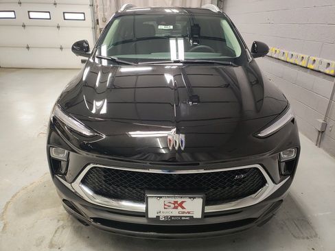 New 2026 Buick Encore GX Sport Touring image 6