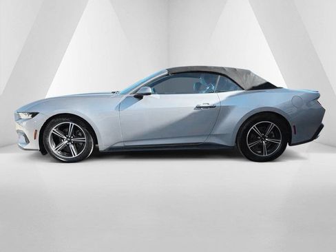 Used 2024 Ford Mustang Premium RWD image 4