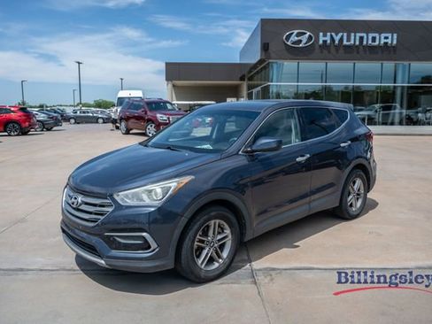 Used 2017 Hyundai Santa Fe Sport FWD image 1