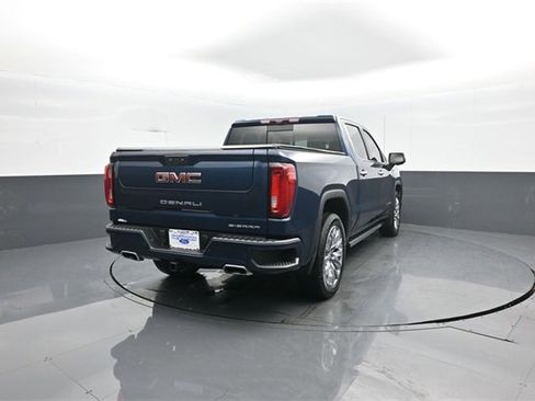 Used 2022 GMC Sierra 1500 Denali w/ Denali Reserve Package image 7