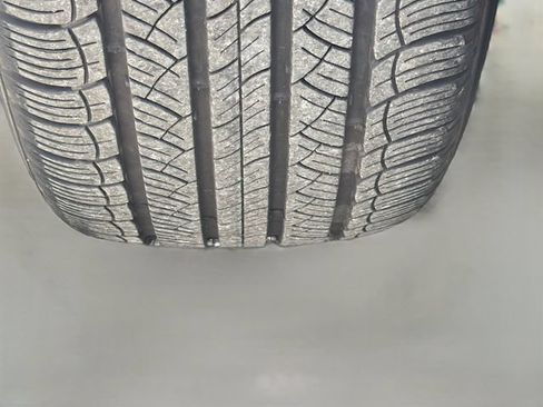 Used 2019 Porsche Macan AWD/4WD image 42