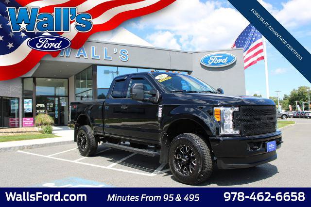 Certified 2017 Ford F250 Lariat w/ Chrome Package AWD/4WD image 3