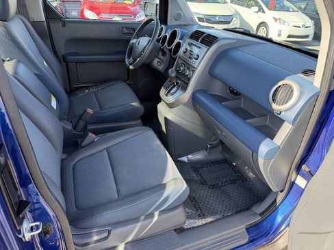 Used 2004 Honda Element EX image 9