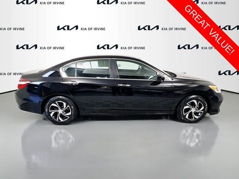 Used 2016 Honda Accord LX image 8