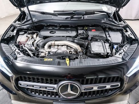 Certified 2025 Mercedes-Benz GLA 250 image 28