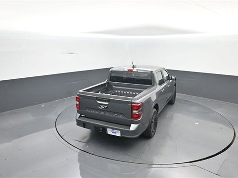 New 2025 Ford Maverick Lobo image 21