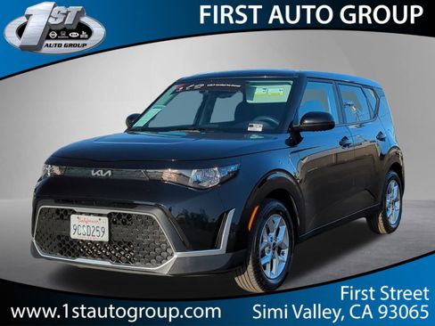 Used 2023 Kia Soul S image 1