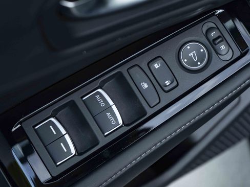 Used 2024 Honda Accord Touring image 39