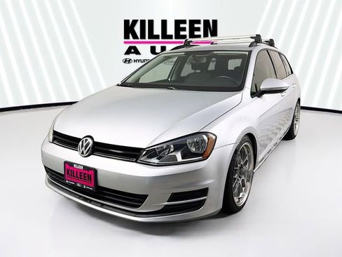 Used 2015 Volkswagen Golf TDI S image 3