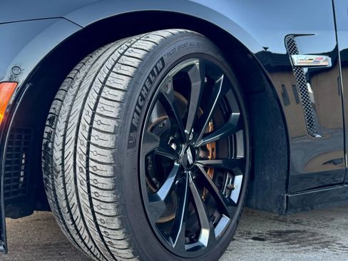 Used 2019 Cadillac CTS Luxury w/ Carbon Fiber Package image 7