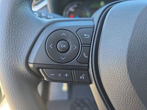Certified 2025 Toyota RAV4 LE image 16