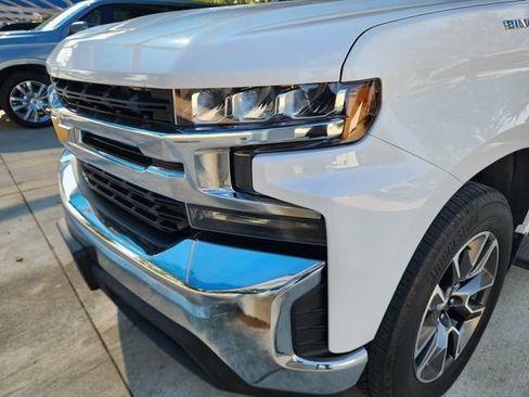 Used 2019 Chevrolet Silverado 1500 LT w/ Texas Edition RWD image 8