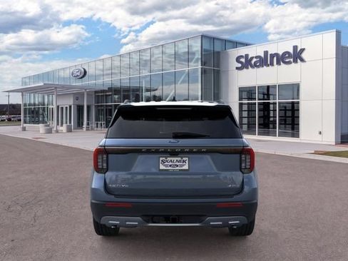 New 2026 Ford Explorer Active w/ Active Comfort Package AWD/4WD image 5