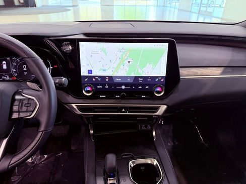 Used 2024 Lexus RX 350 Premium w/ Accessory Package (Z1) image 25