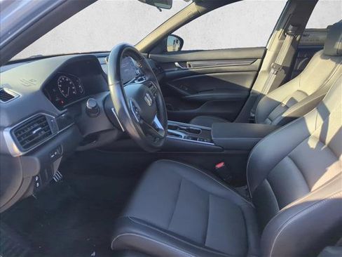 Used 2022 Honda Accord Sport image 10