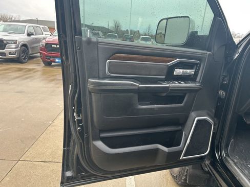 Used 2022 RAM 2500 Laramie image 17